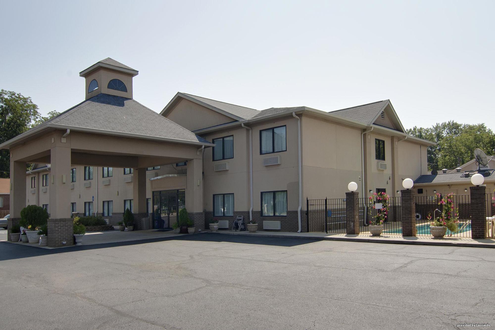 Econo Lodge Waynesboro Luaran gambar
