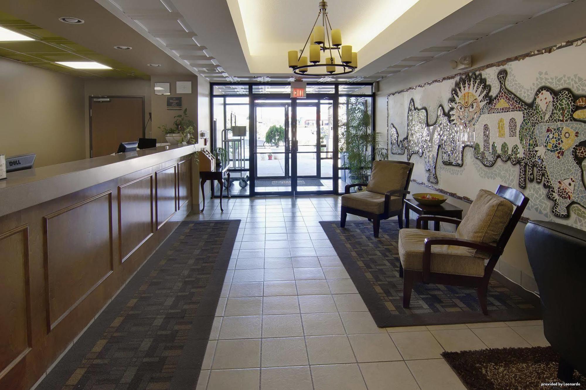 Econo Lodge Waynesboro Dalaman gambar