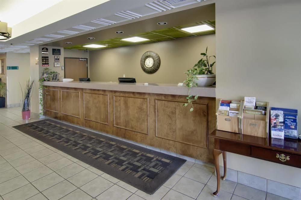 Econo Lodge Waynesboro Dalaman gambar